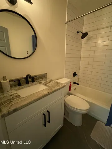 $349,900 | 100 Hunter Drive, Ocean Springs, MS 39564