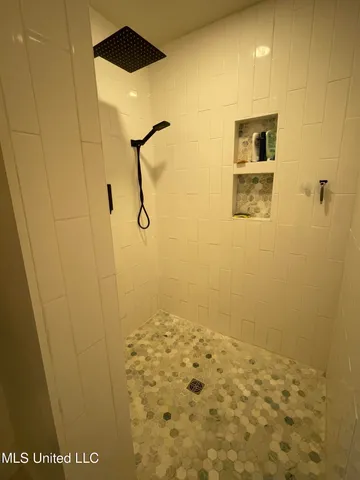 $349,900 | 100 Hunter Drive, Ocean Springs, MS 39564