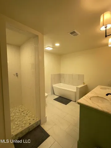 $349,900 | 100 Hunter Drive, Ocean Springs, MS 39564