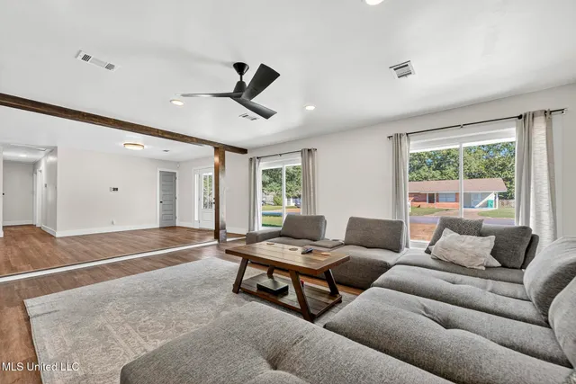 $349,900 | 100 Hunter Drive, Ocean Springs, MS 39564