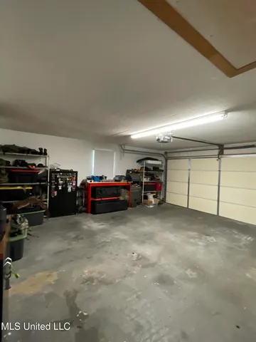 $349,900 | 100 Hunter Drive, Ocean Springs, MS 39564