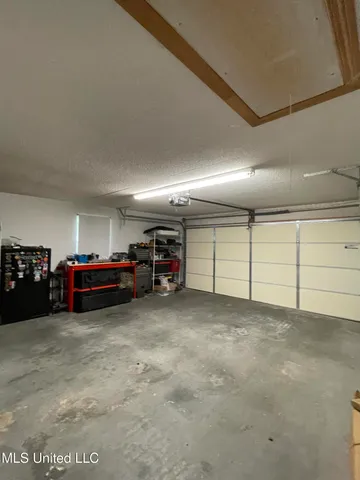 $349,900 | 100 Hunter Drive, Ocean Springs, MS 39564