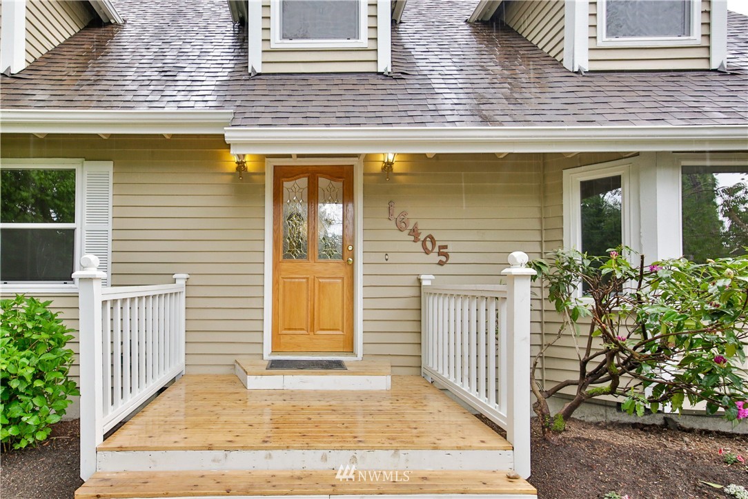 16405 28th Drive Southeast Bothell, WA 98012 - Photo 2 of 23