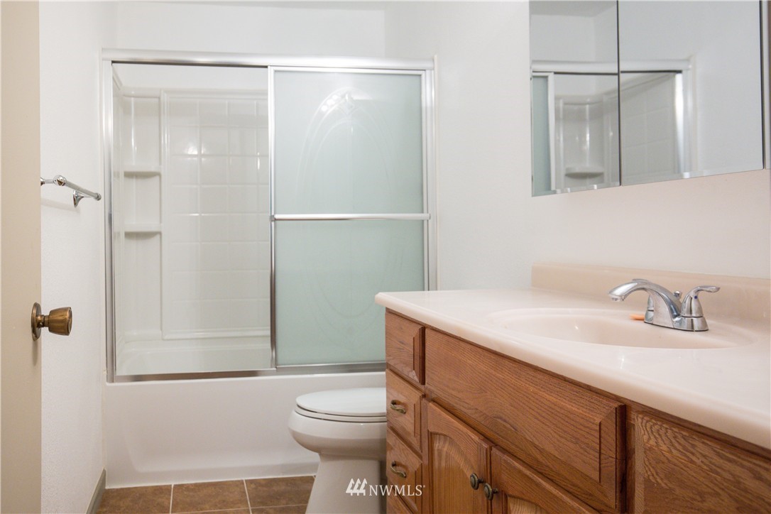 16405 28th Drive Southeast Bothell, WA 98012 - Photo 10 of 23