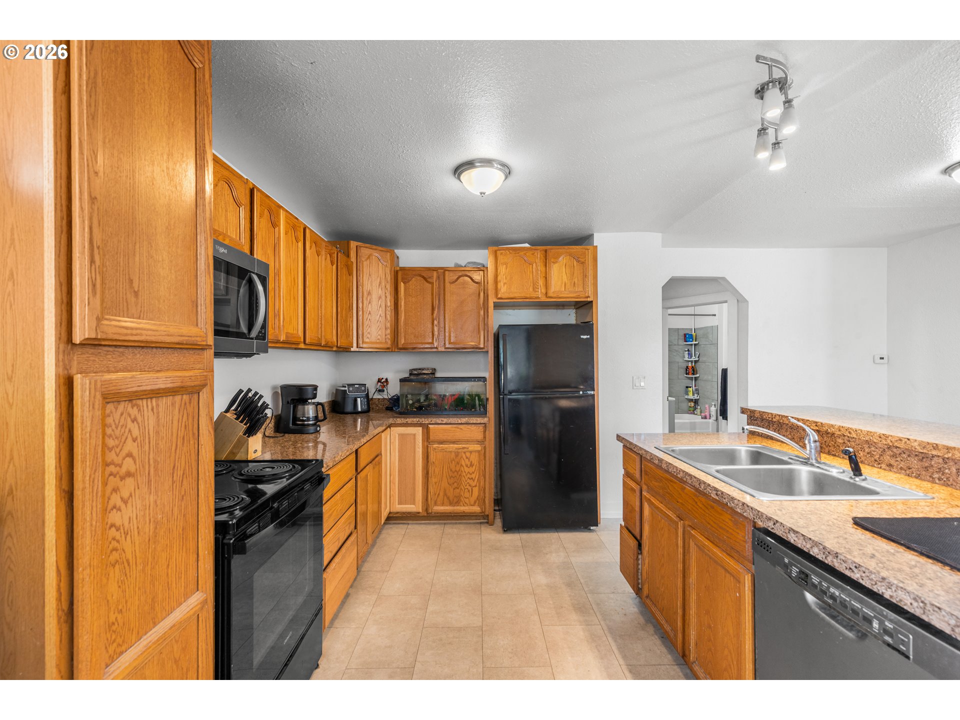 1901 Southwest Goodwin Avenue Pendleton, OR 97801 - Photo 12 of 35