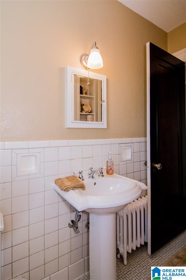 917 Shades Crest Road Birmingham, AL 35226 - Photo 32 of 50