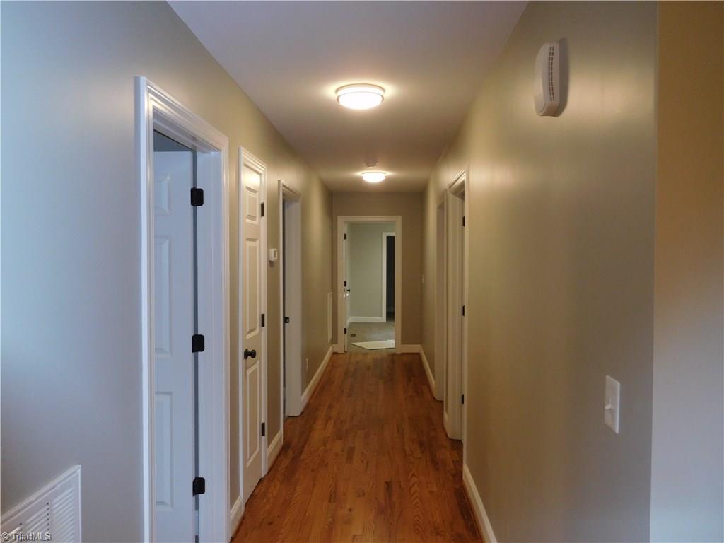 261 Jones Road Winston-Salem, NC 27107 - Photo 11 of 28 Five Foot Wide Hallway.