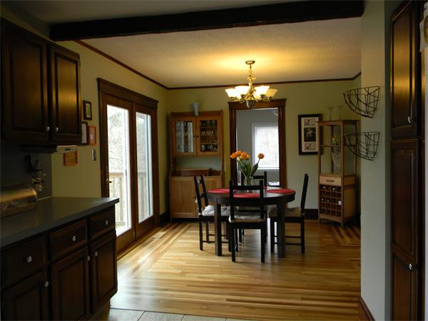40 Longwood Road Reading, MA 01867 - Photo 6 of 11 Gallery Image 6