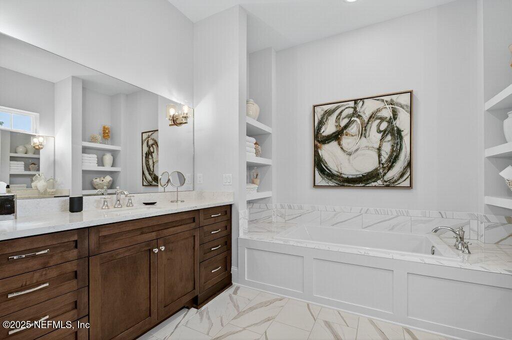 208 Fells Cove St. Johns, FL 32259 - Photo 51 of 100 Master bath