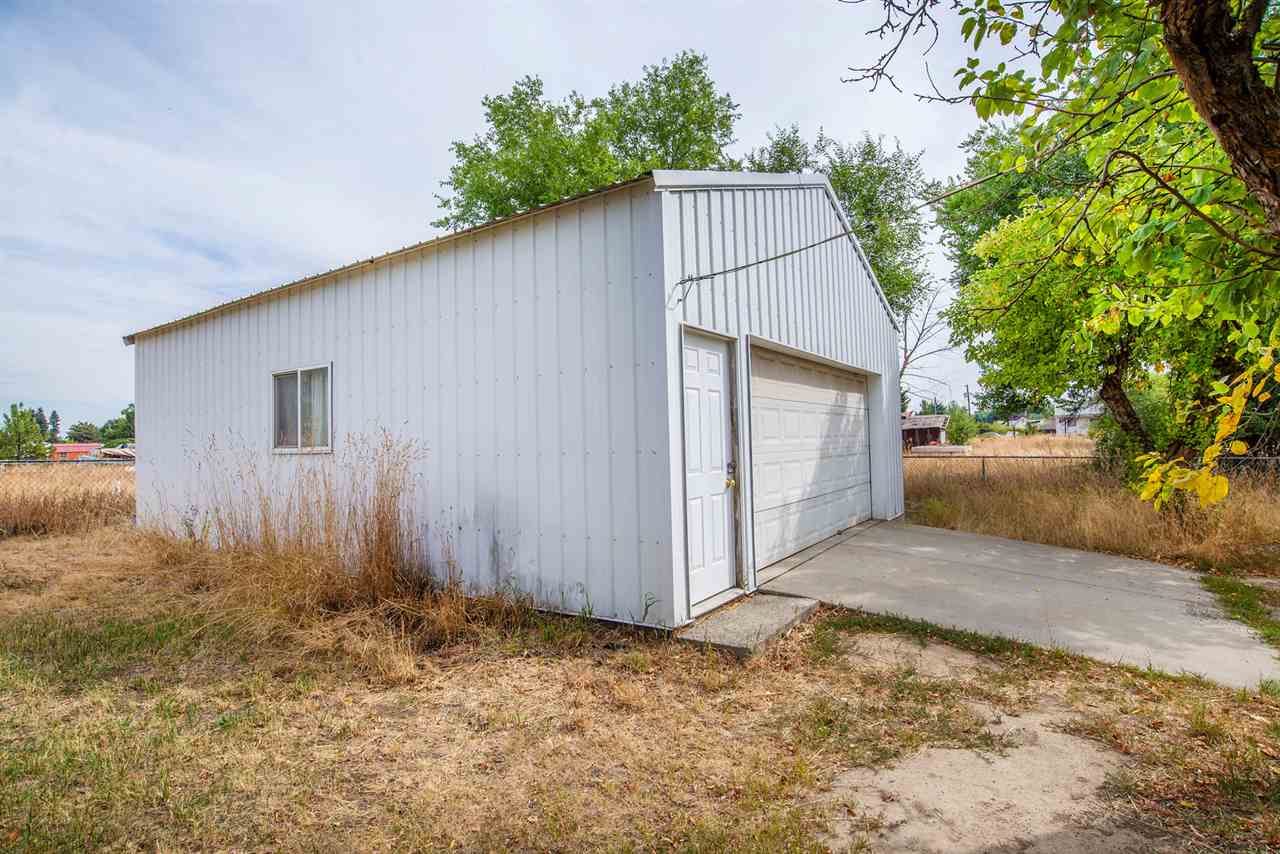 2205 East Bruce Avenue Spokane, WA 99217 - Photo 10 of 11