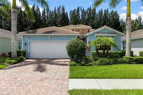$829,999 | 14523 Topsail Drive, Naples, FL 34114