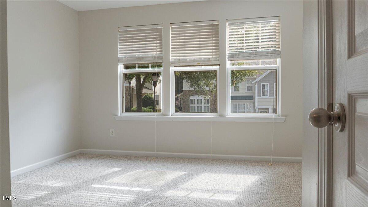 4824 Sir Duncan Way Raleigh, NC 27612 - Photo 21 of 32 21-DSC03274