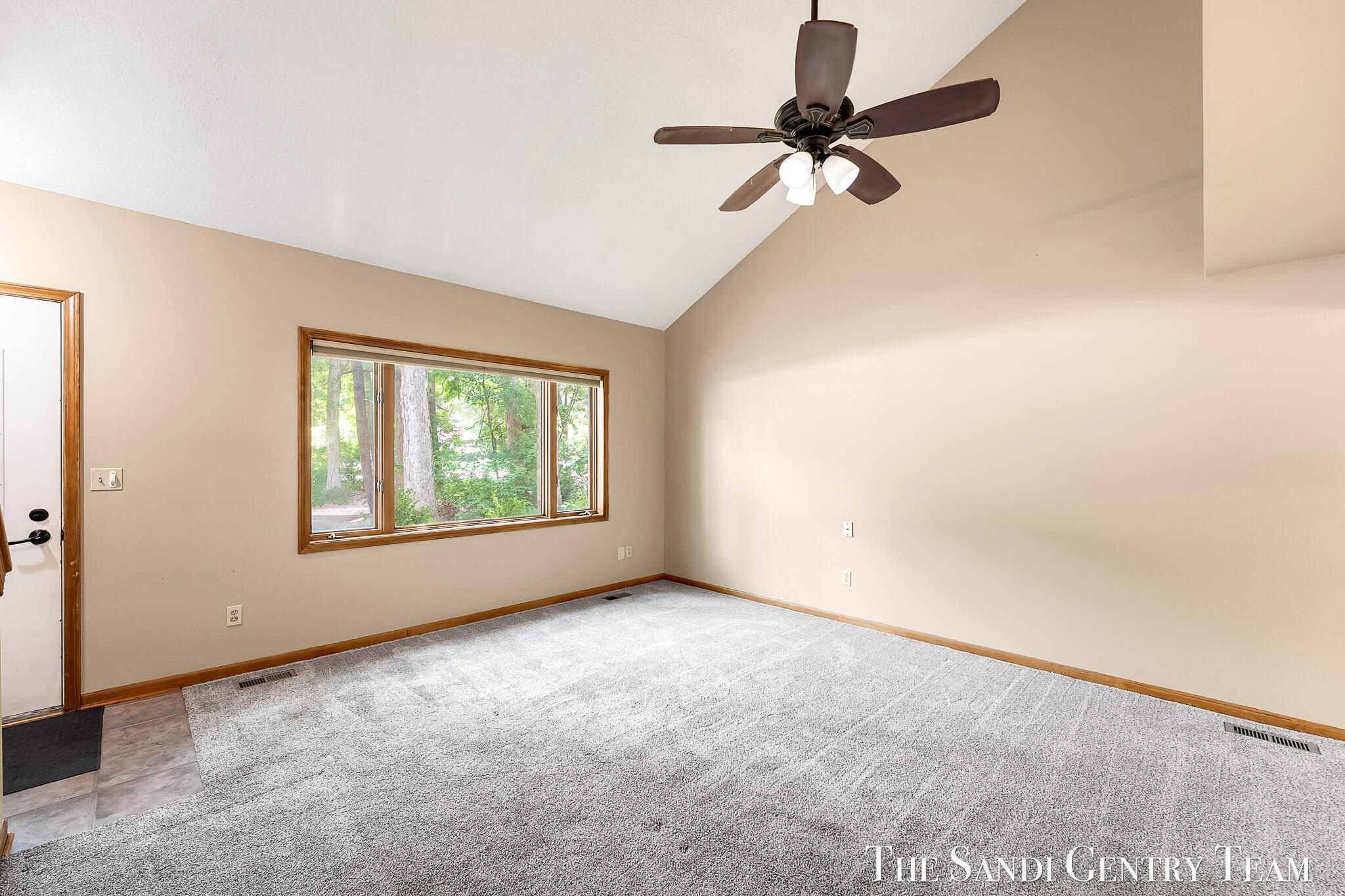 17771 148th Avenue Spring Lake, MI 49456 - Photo 9 of 33 AIV00186 (2)