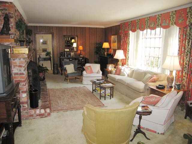 210 Rockingham Road Greenville, SC 29607 - Photo 8 of 23