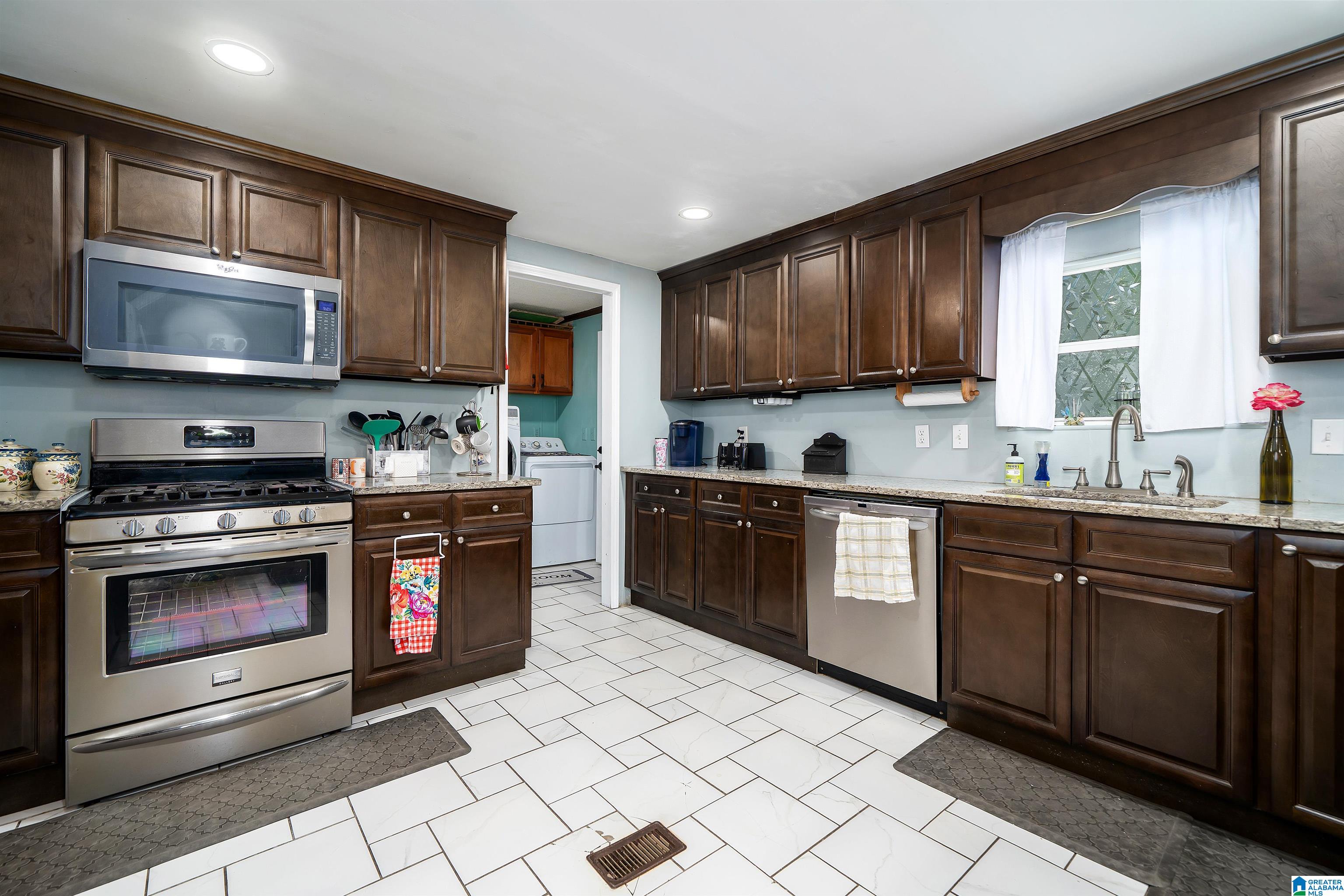 350 Dragline Road Leeds, AL 35094 - Photo 11 of 32