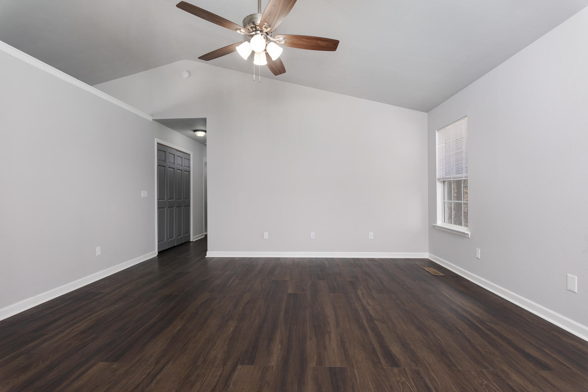 4658 Slygo Road Trenton, GA 30752 - Photo 21 of 33 20230307_4658SlygoRd__HoltWebb_0090_enfu