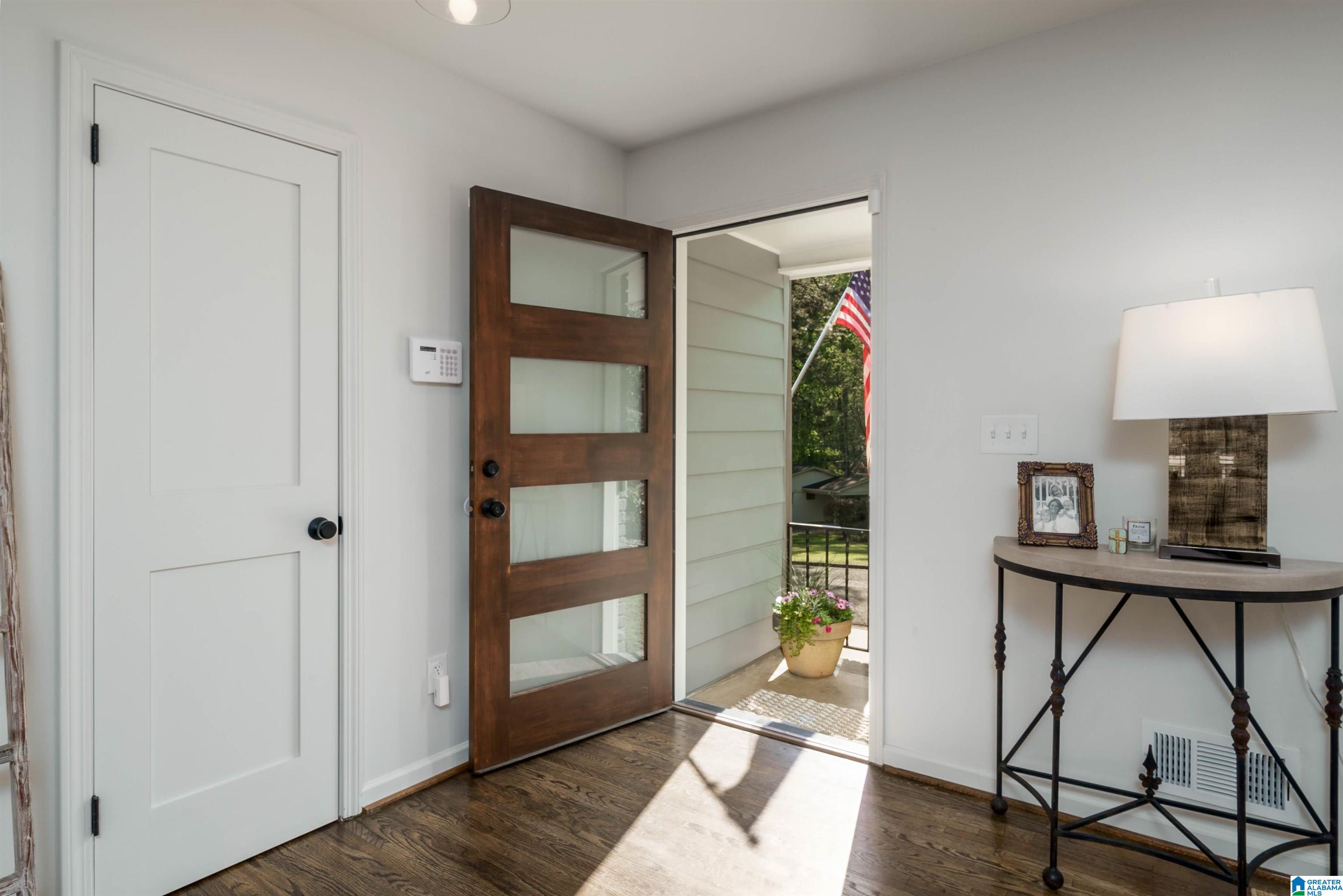 4180 Winston Way Birmingham, AL 35213 - Photo 5 of 50