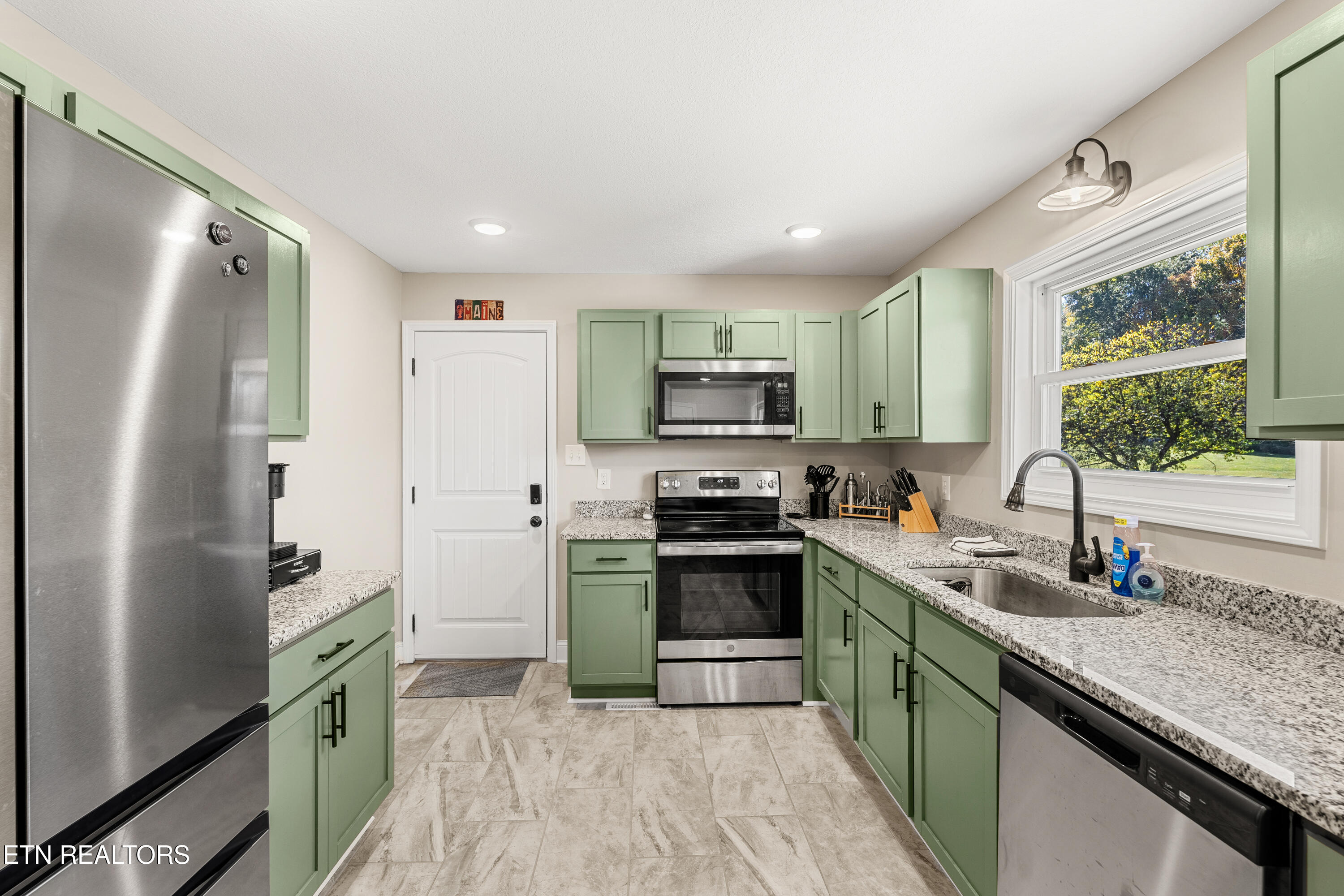 7705 Morris Road Knoxville, TN 37938 - Photo 13 of 36 DSC09042-HDR