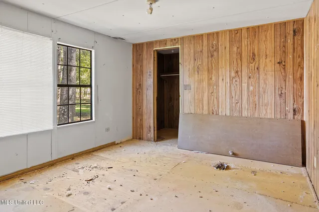 $55,000 | 141 Fox Run Drive, Raymond, MS 39154