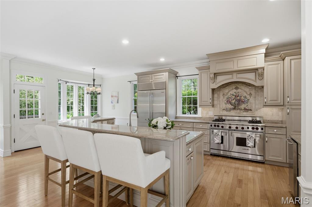 1721 Kenmont Road Ladue, MO 63124 - Photo 14 of 46