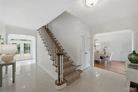 $1,299,000 | 1721 Kenmont Road, Ladue, MO 63124