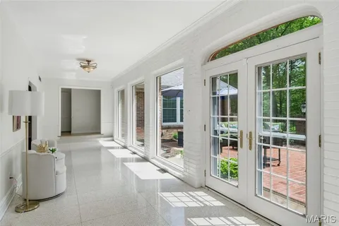$1,299,000 | 1721 Kenmont Road, Ladue, MO 63124