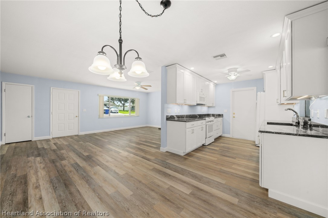 255 Tangerine Road Lake Placid, FL 33852 - Photo 10 of 49