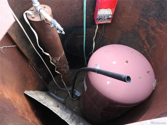 $750,000 | 67500 East Co Road 38, Byers, CO 80103