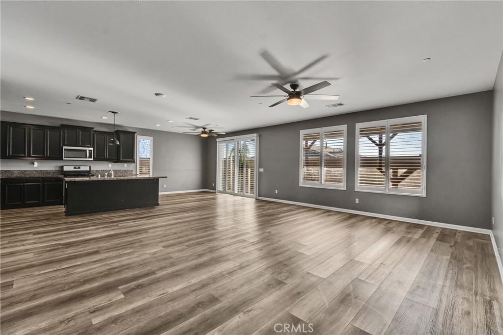 29543 Laredo Circle Menifee, CA 92584 - Photo 14 of 31