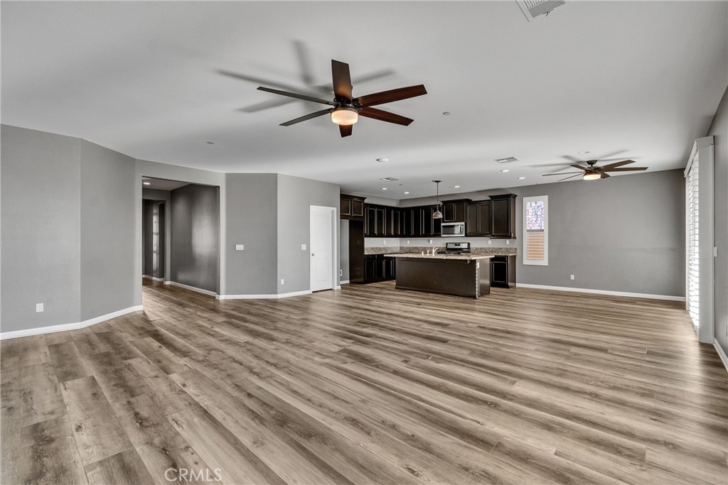 29543 Laredo Circle Menifee, CA 92584 - Photo 15 of 31