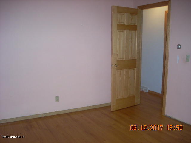 210 Partridge Road Pittsfield, MA 01201 - Photo 12 of 23 bed1