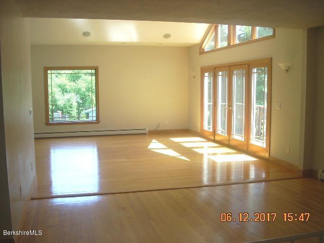 210 Partridge Road Pittsfield, MA 01201 - Photo 3 of 23 greatroom