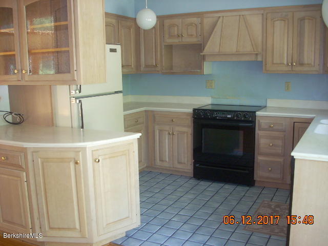 210 Partridge Road Pittsfield, MA 01201 - Photo 10 of 23 kitchen3