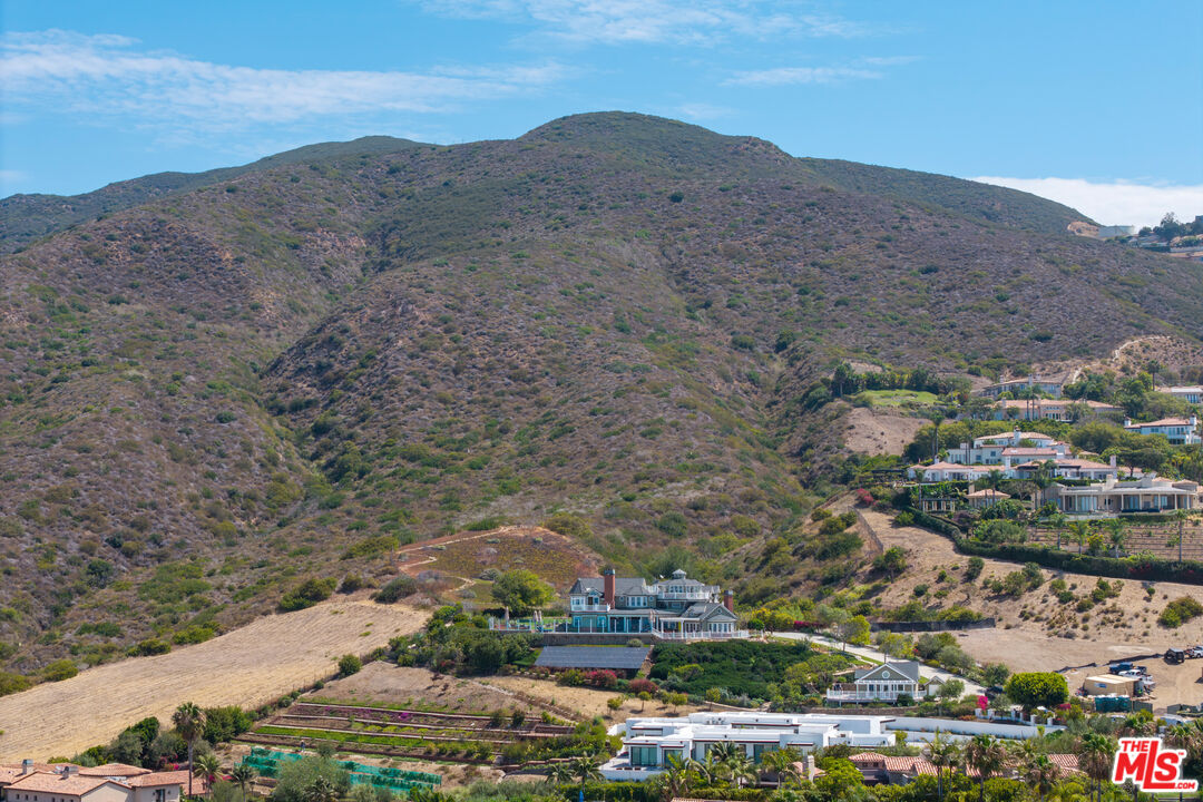 6277 Sea Star Drive Malibu, CA 90265 - Photo 47 of 48 Gallery Image 47