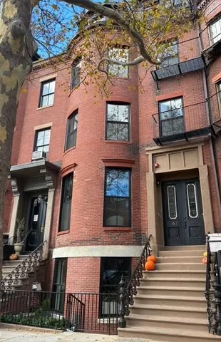 $2,599,000 | 667 Tremont Street, Unit 1, Boston, MA 02118