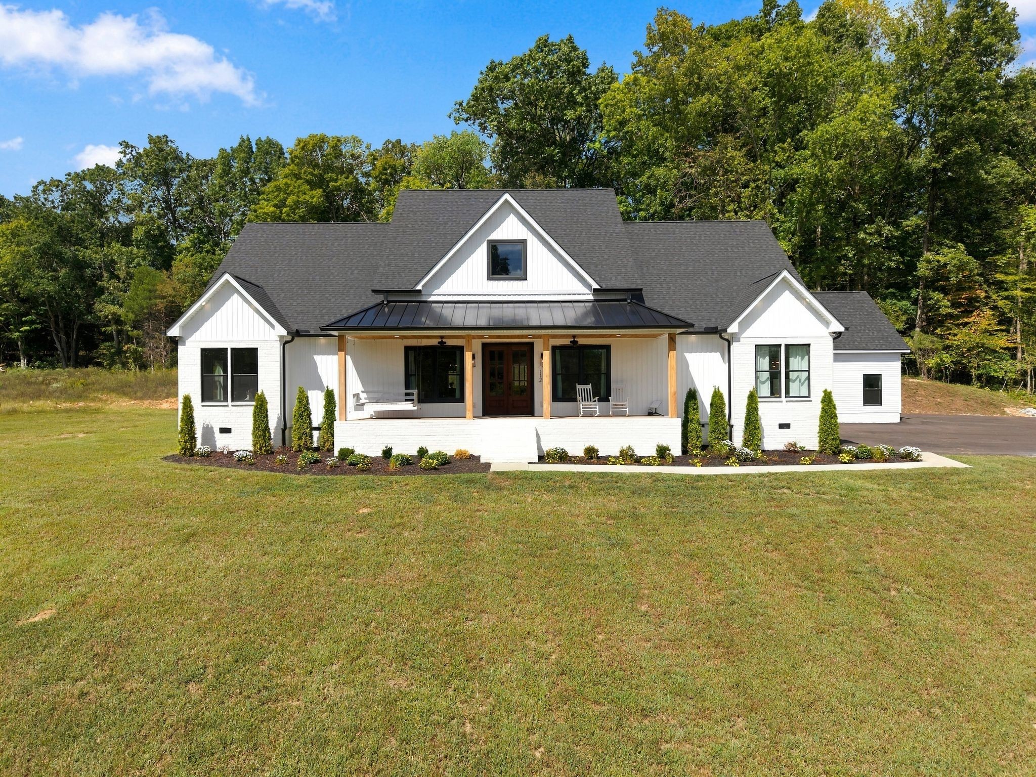 112 Berry Road Dickson, TN 37055 - Photo 5 of 52 Gallery Image 5