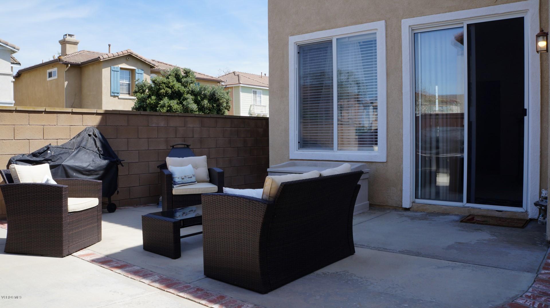 713 Pivot Point Way Oxnard, CA 93035 - Photo 29 of 33 713 Pivot Point Way, Oxnard, CA 93035 -