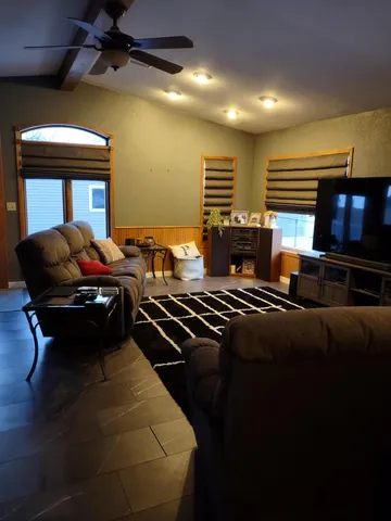 $295,000 | 842 Western Avenue, Madison, MN 56256