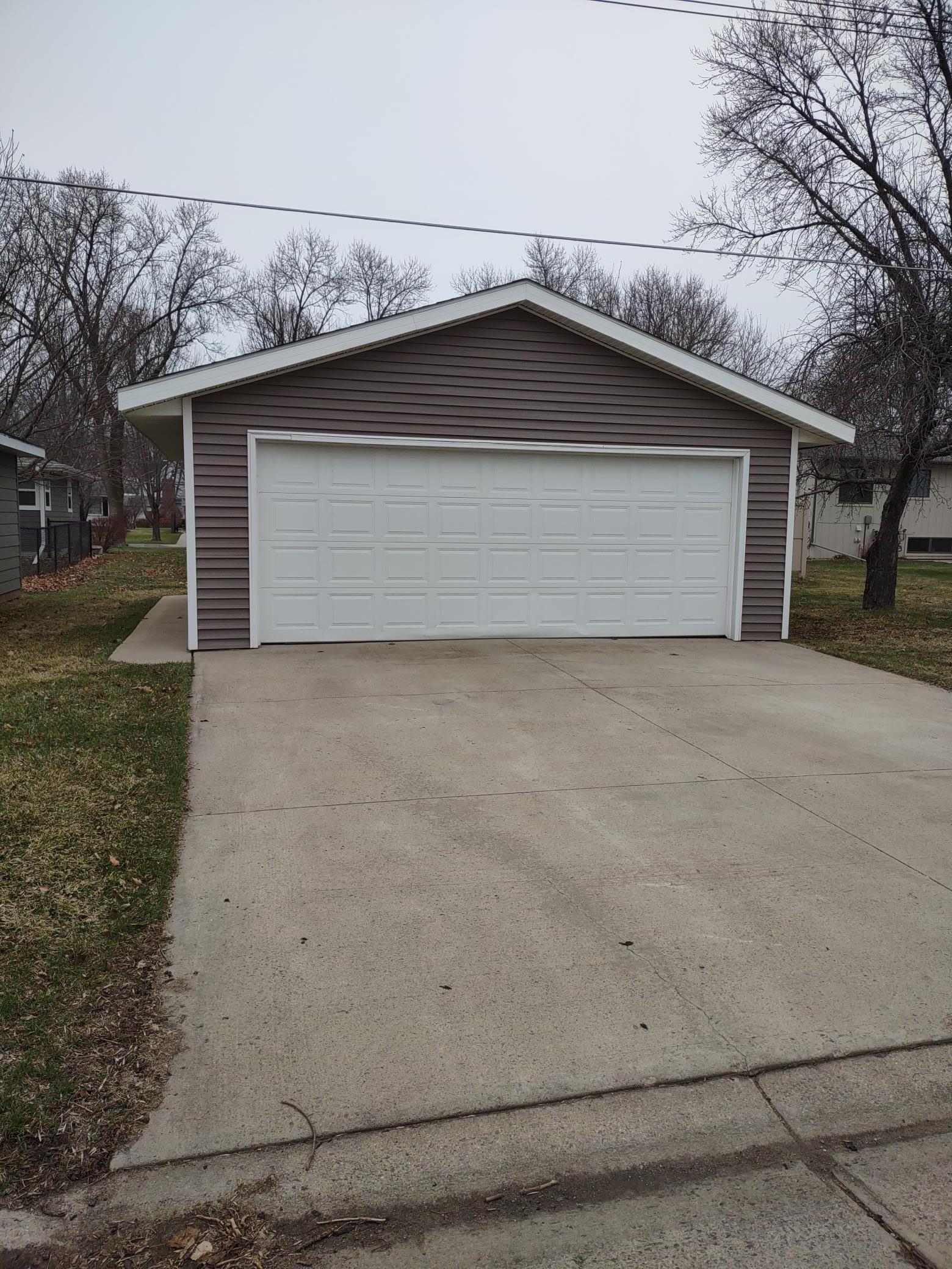 842 Western Avenue Madison, MN 56256 - Photo 24 of 28