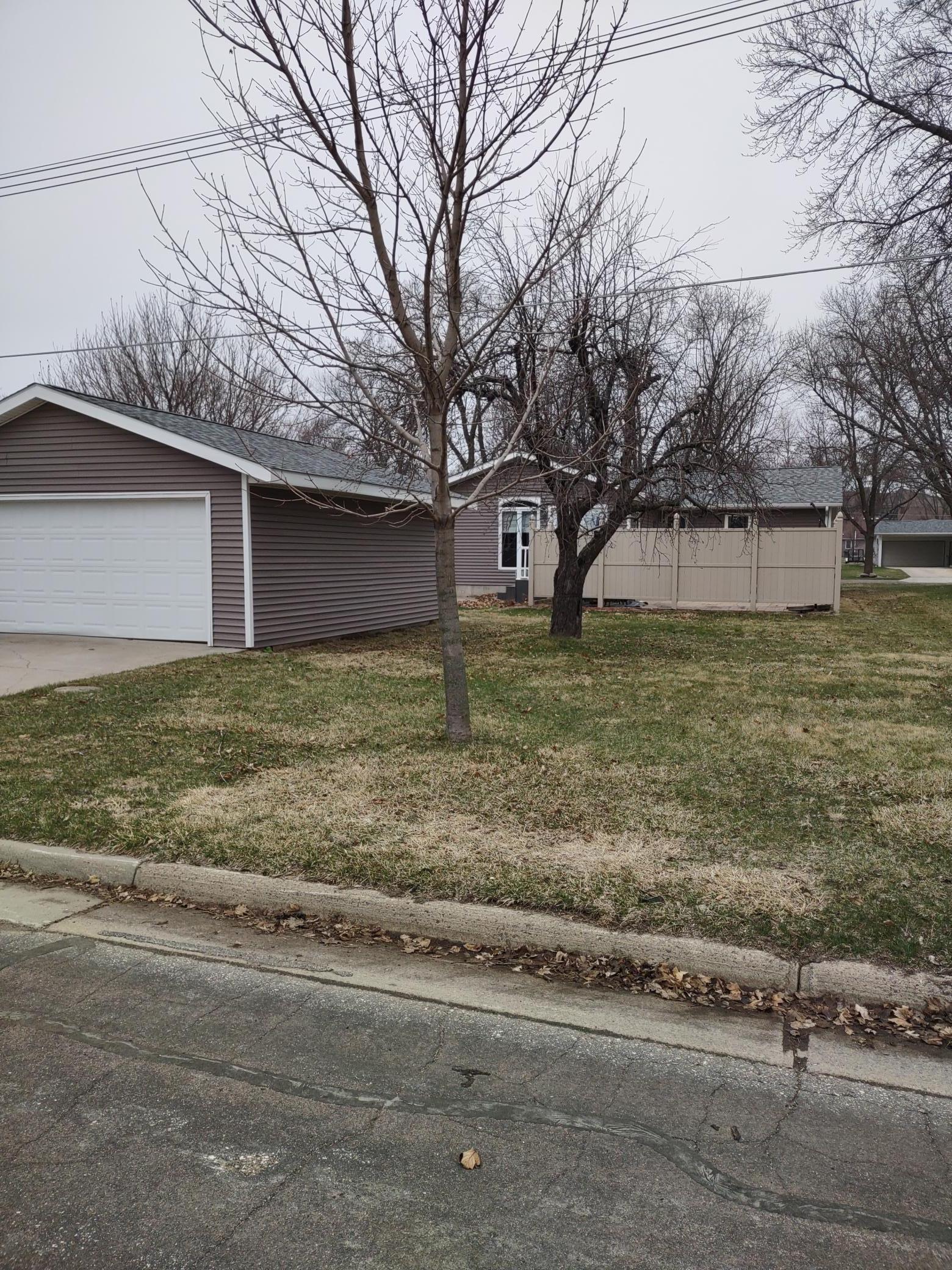 842 Western Avenue Madison, MN 56256 - Photo 25 of 28