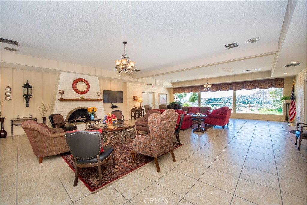 3500 Buchanan Street, Unit 162 Riverside, CA 92503 - Photo 50 of 54 Club House