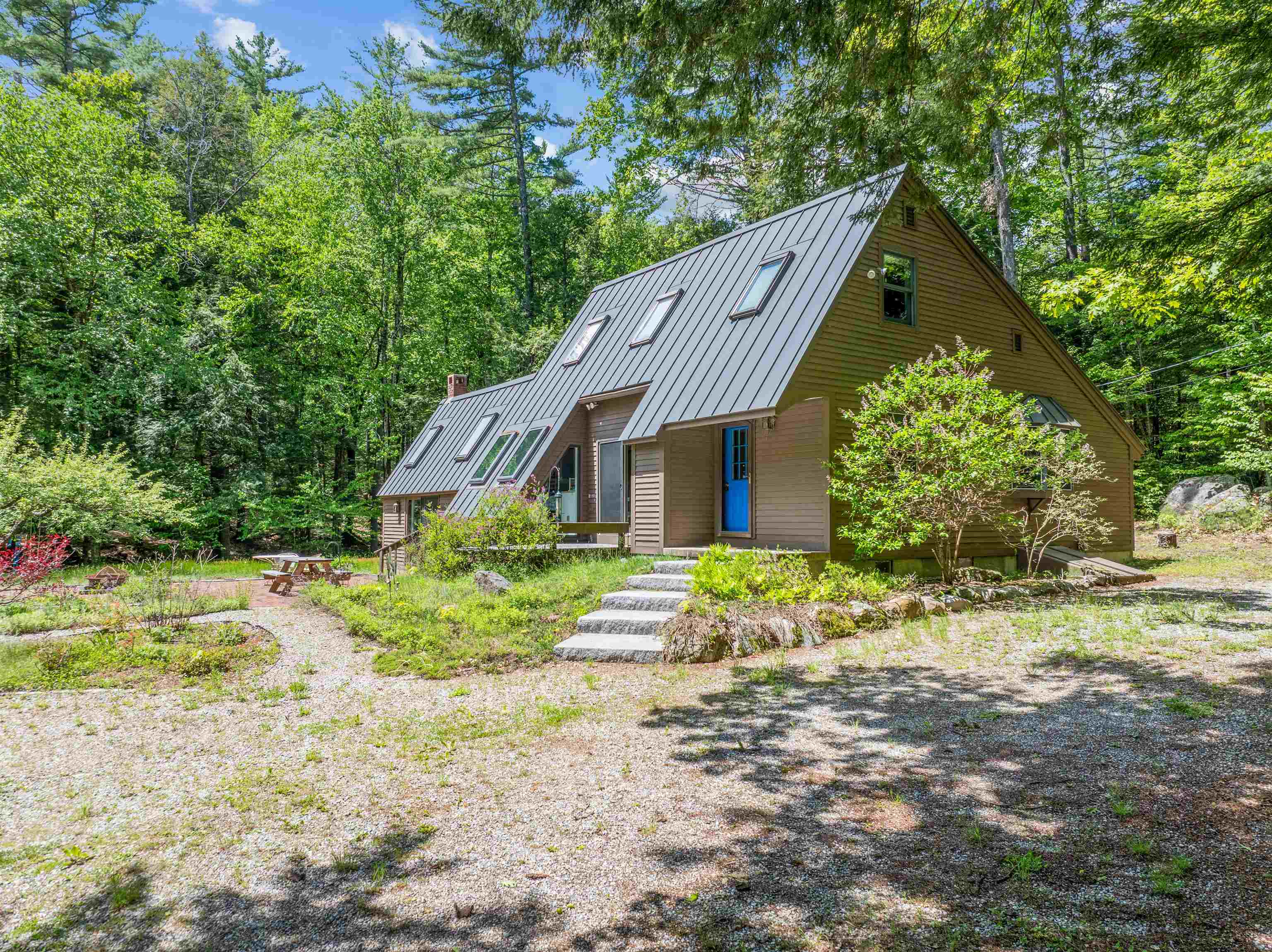 47 Forest Pond Road New Hampton, NH 03256 - Photo 4 of 60