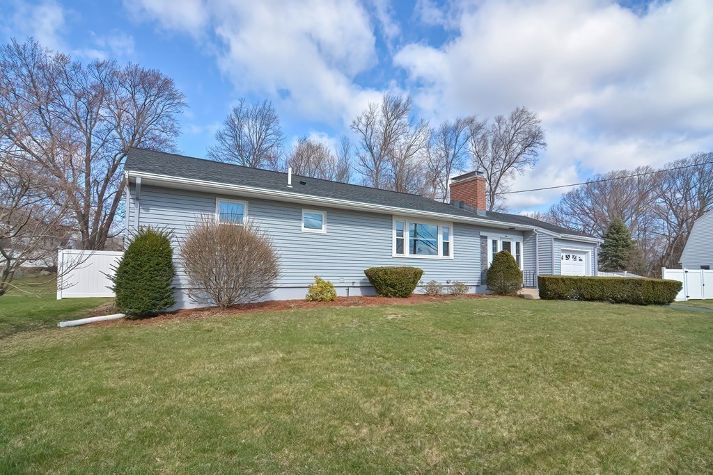 6 Nancy Road Milford, MA 01757 - Photo 2 of 28 Gallery Image 2