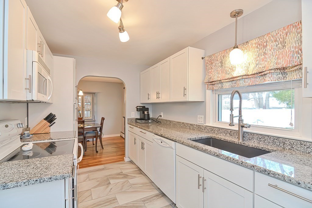 6 Nancy Road Milford, MA 01757 - Photo 9 of 28 Gallery Image 9