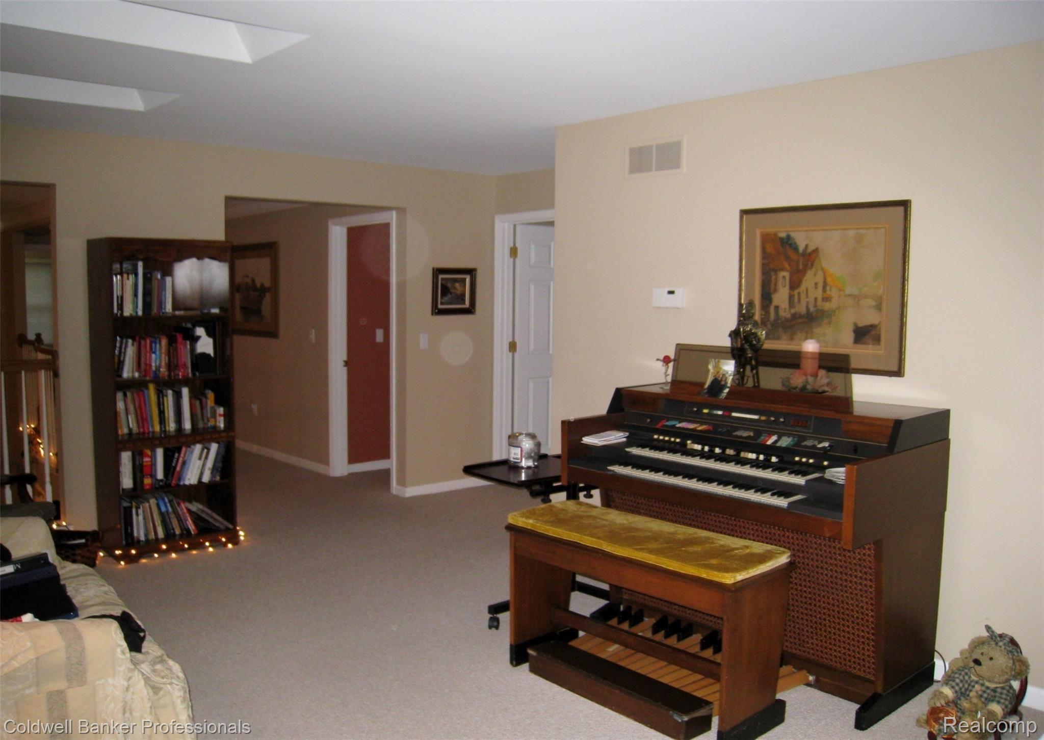 500 Timber Ridge Drive Highland, MI 48357 - Photo 24 of 40 IMG_5411.JPG