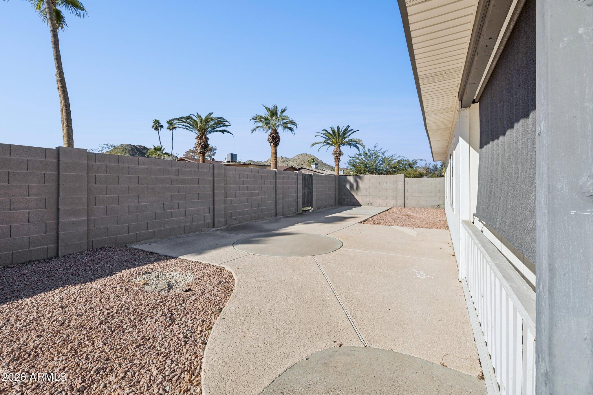 13002 North 28th Place Phoenix, AZ 85032 - Photo 39 of 42 a view of a outdoor space