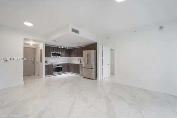 $3,500 | 488 Northeast 18th Street, Unit 505, Miami, FL 33132