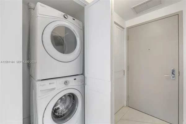 $3,500 | 488 Northeast 18th Street, Unit 505, Miami, FL 33132