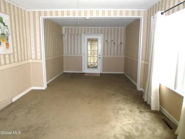 $215,000 | 342 Eleanor Street, Schenectady, NY 12306