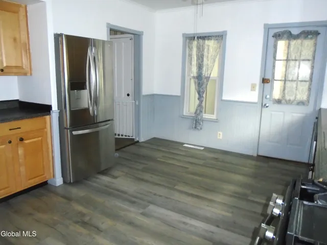 $215,000 | 342 Eleanor Street, Schenectady, NY 12306